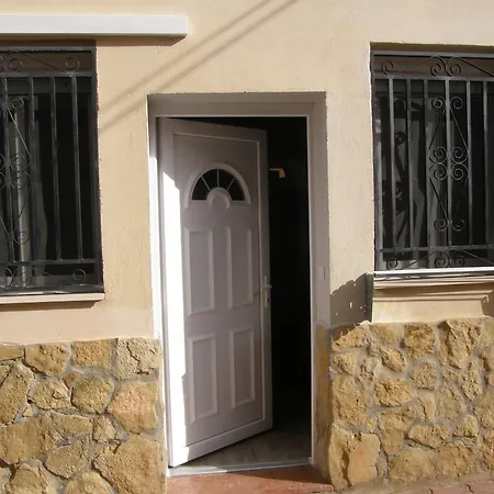 アパート Cigueena *