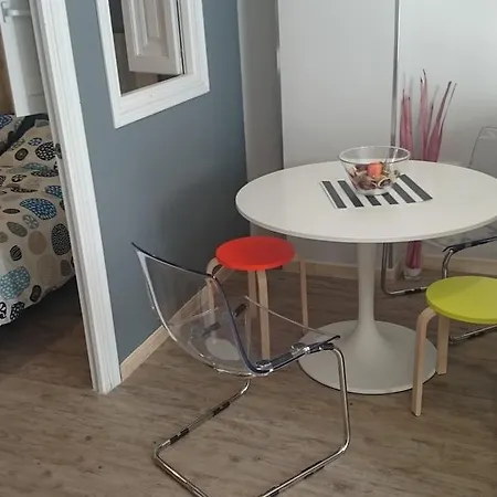 Cigueena アパート