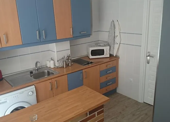 Cigueena アパート