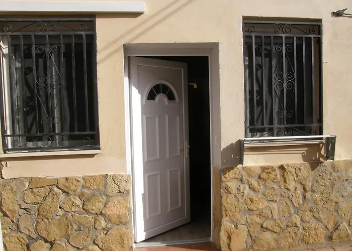 アパート Cigueena *